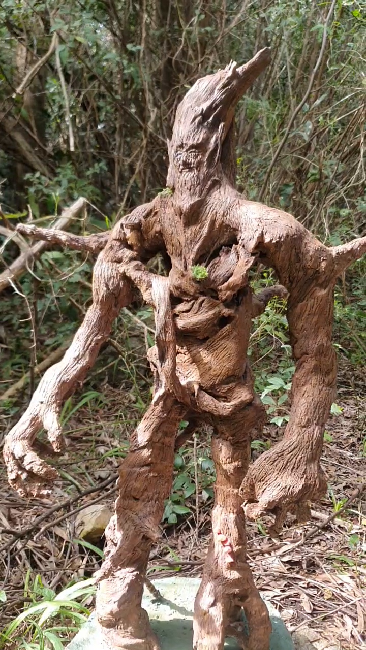 Leshy – Guardián Del Bosque | Escultura Inspirada En El Folclore Eslavoleshy –